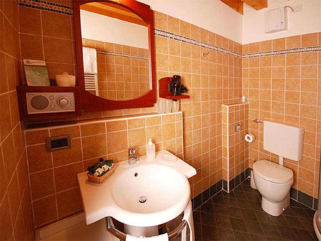 Dolcemela Otel Ferrara Oda fotoğraf