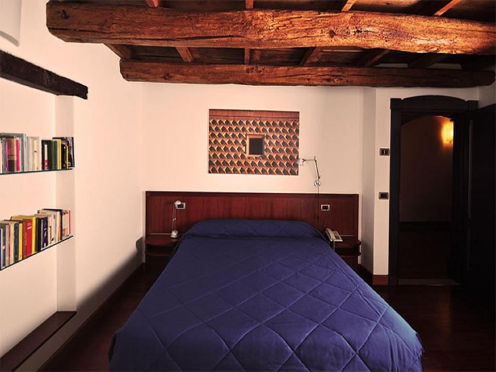 Dolcemela Otel Ferrara Oda fotoğraf