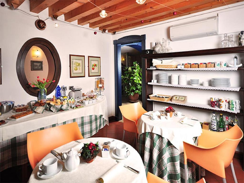 Dolcemela Otel Ferrara Dış mekan fotoğraf