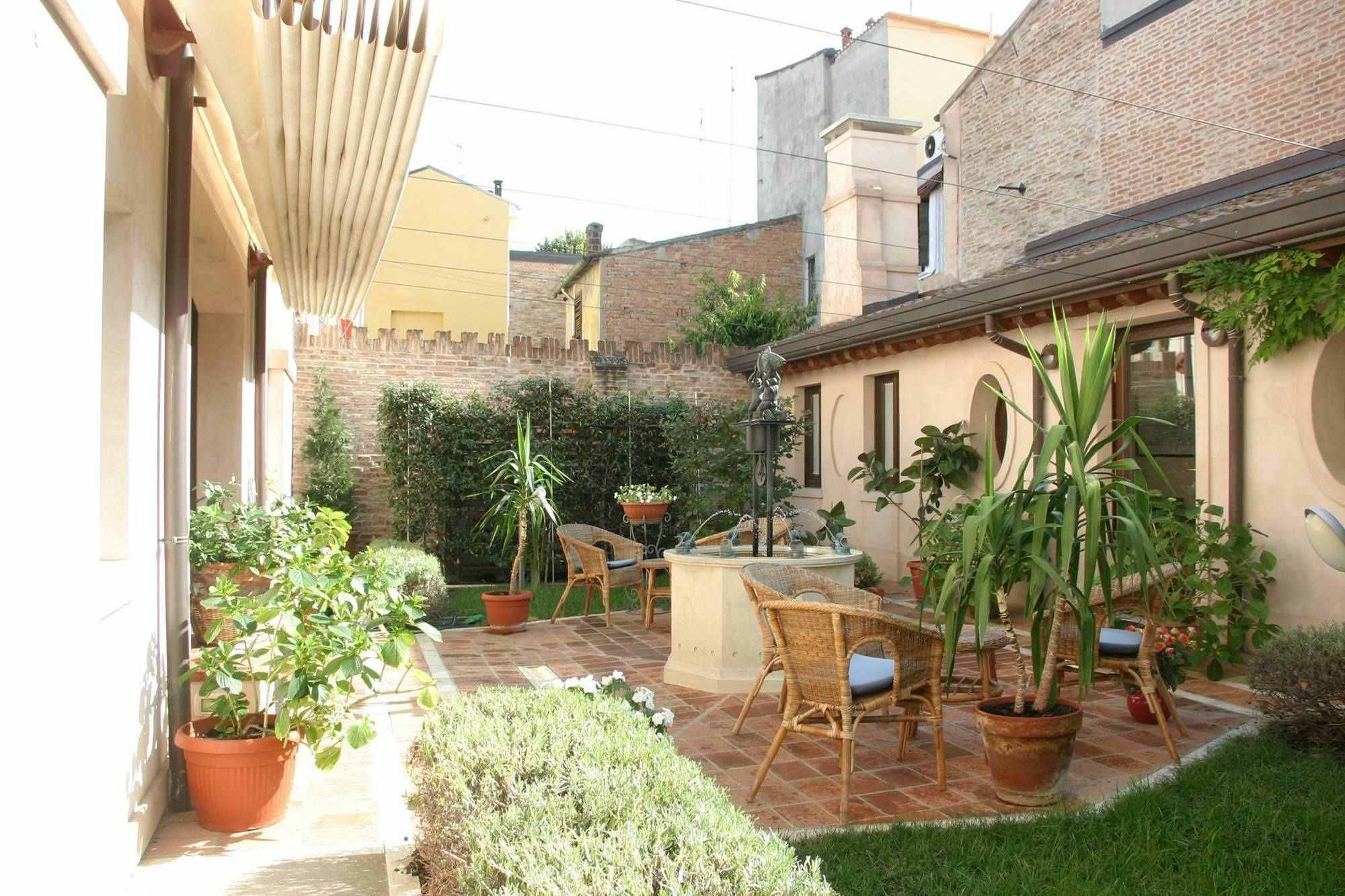 Dolcemela Otel Ferrara Dış mekan fotoğraf